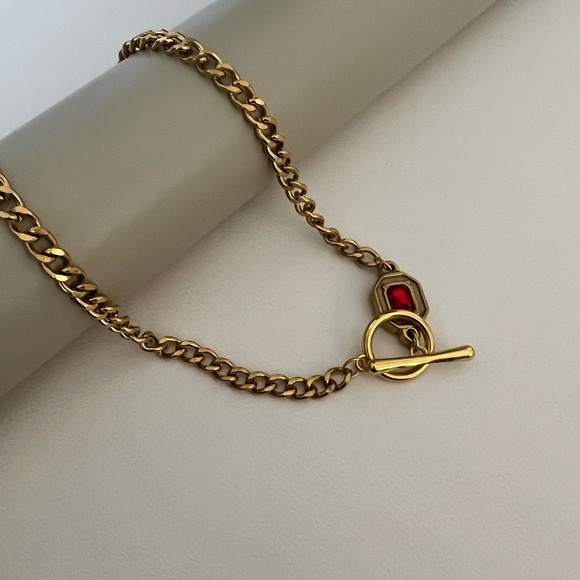 Classic Vintage-Inspired Chunky Gold Necklace - Elegant Artsy Necklace - Picture 4 of 13